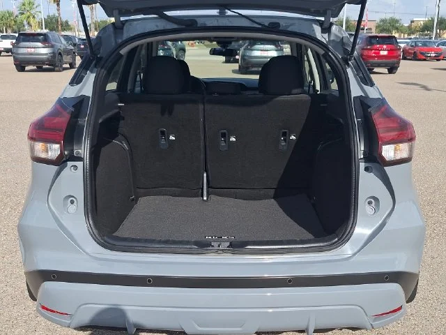 Used 2024 Gray Nissan SV image 23