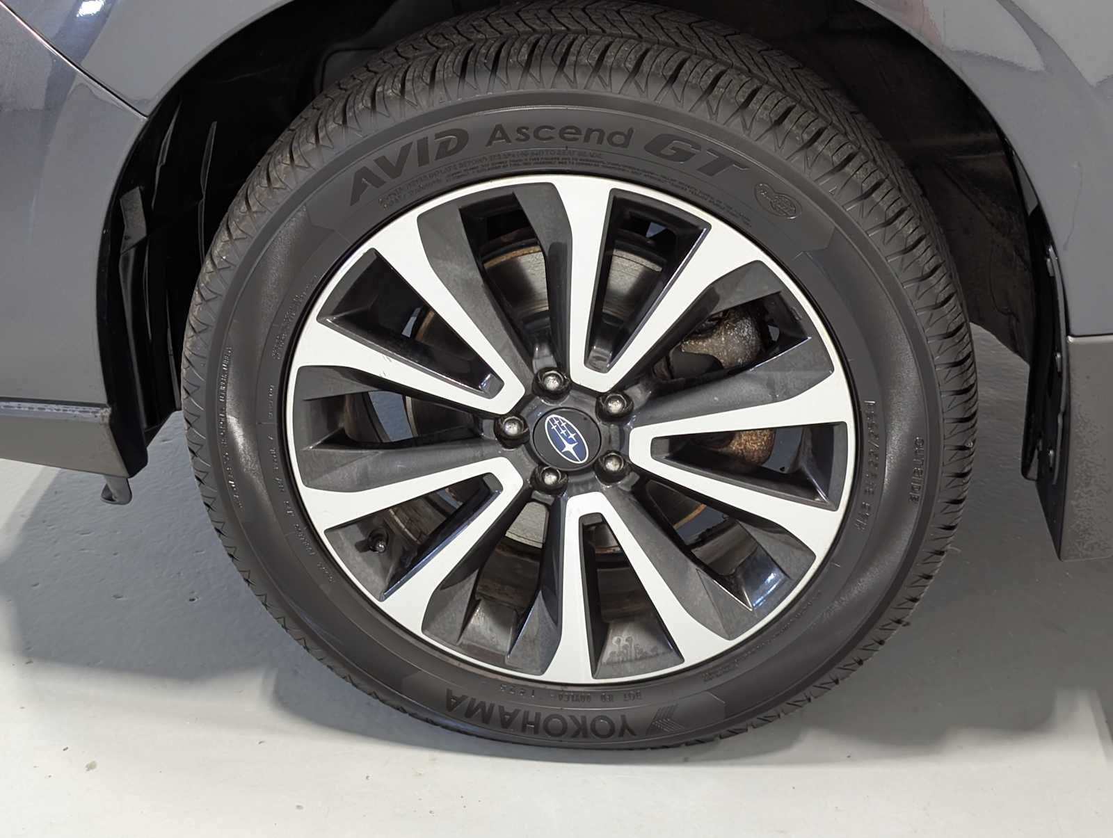 Used 2018 Dark Gray Metallic Subaru Touring image 3
