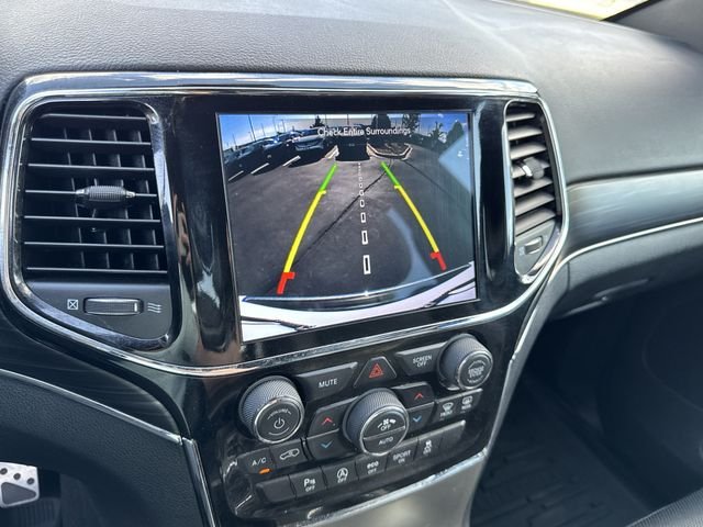 Used 2020 White Jeep Limited image 35
