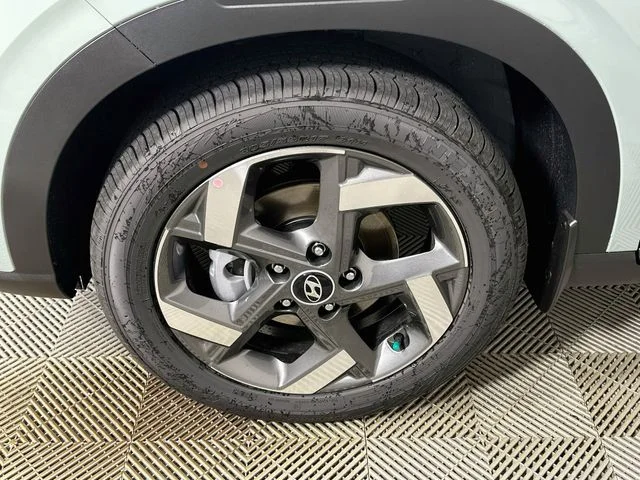 New 2026 Hyundai VENUE SEL