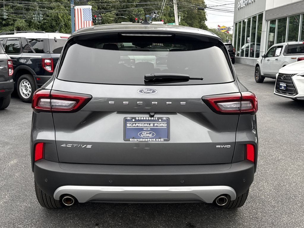 Used 2023 Gray Ford Active image 5