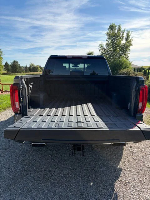 Certified Used 2021 Blue GMC SLT image 17