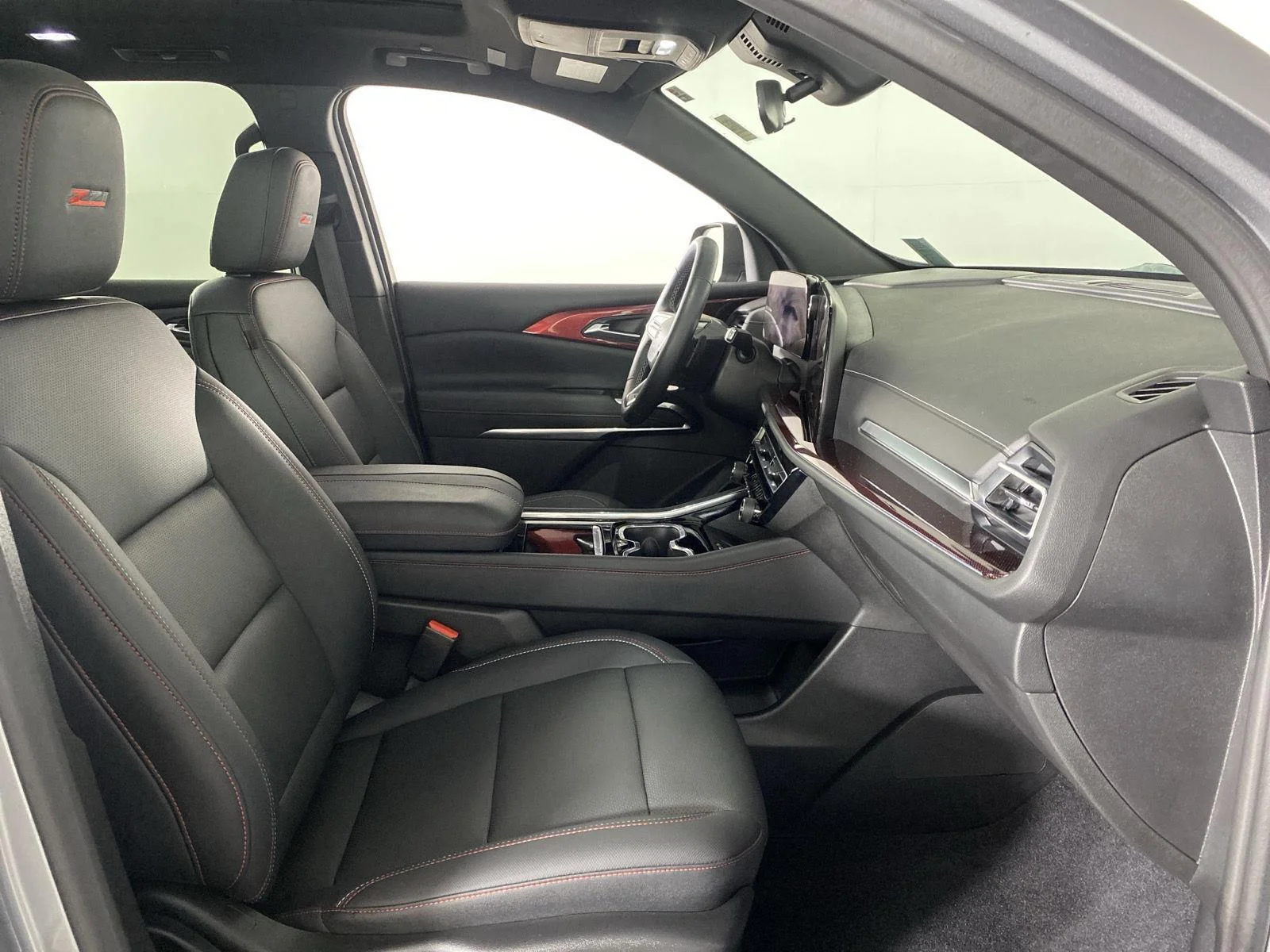 Used 2024 Sterling Gray Metallic Chevrolet Z71 image 30