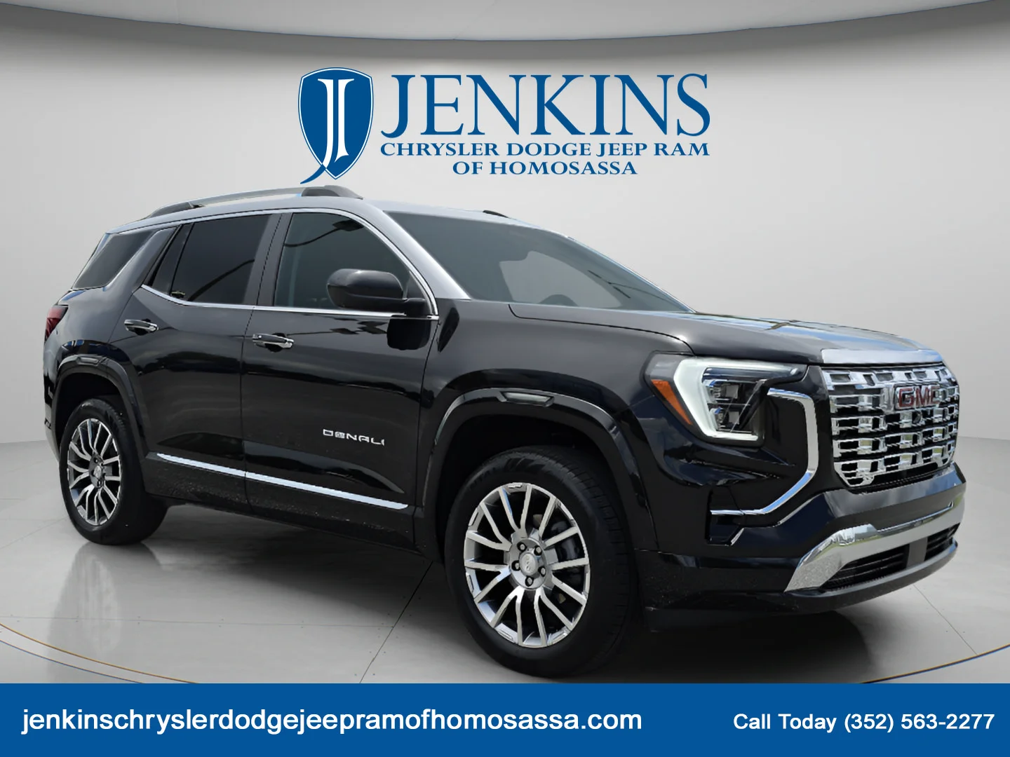 Used 2026 Ebony Twilight Metallic GMC AWD Denali image 2