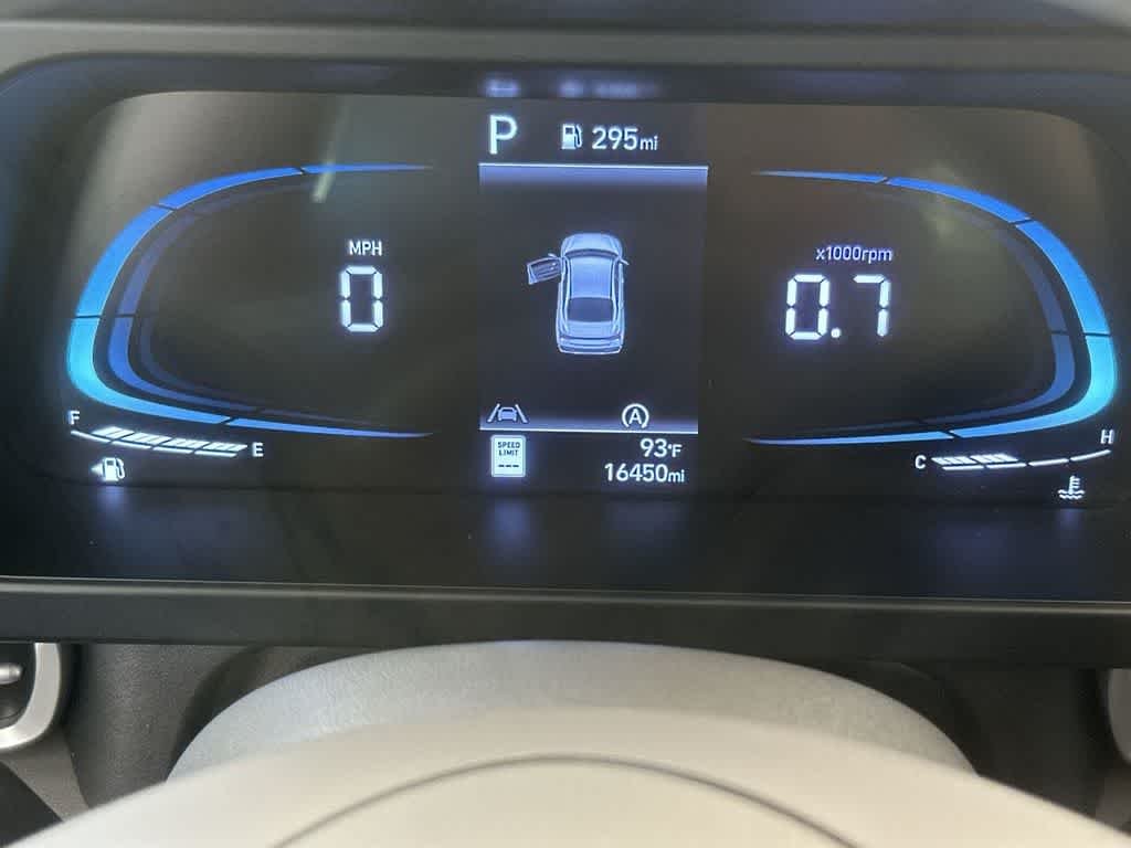 Used 2024 Fluid Metal Hyundai SE image 16