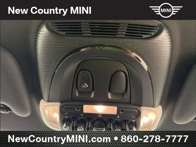 Used 2019 Orange MINI  image 18
