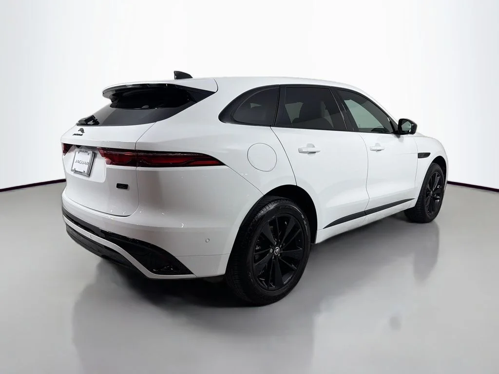 Used 2026 White Jaguar P250 R-Dynamic S image 5