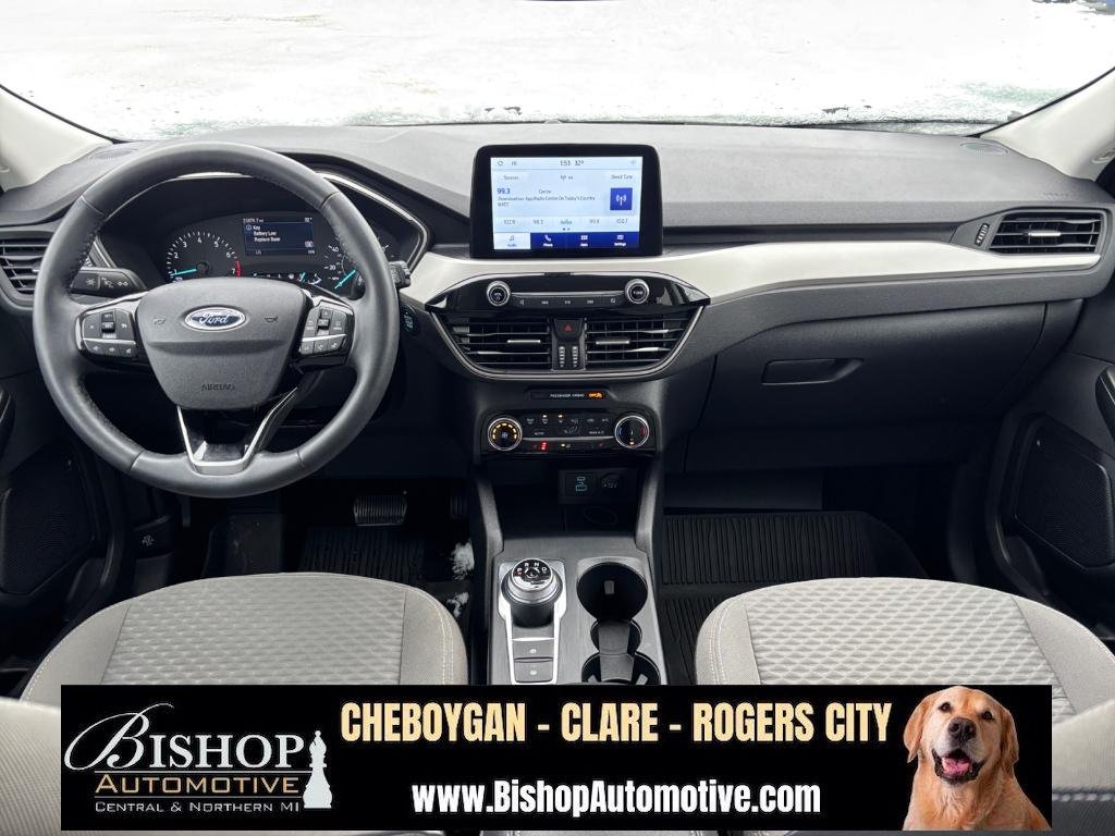 Pre-Owned 2022 Ford Escape SE image 5