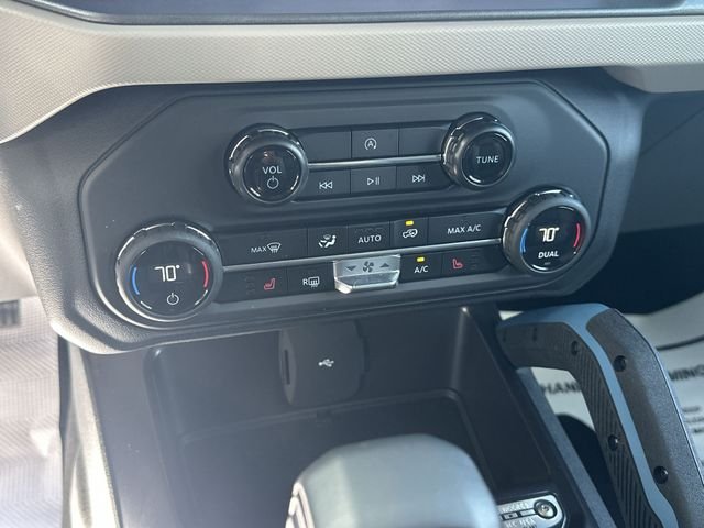 New 2024 Eruption Green Metallic Ford Wildtrak® image 18