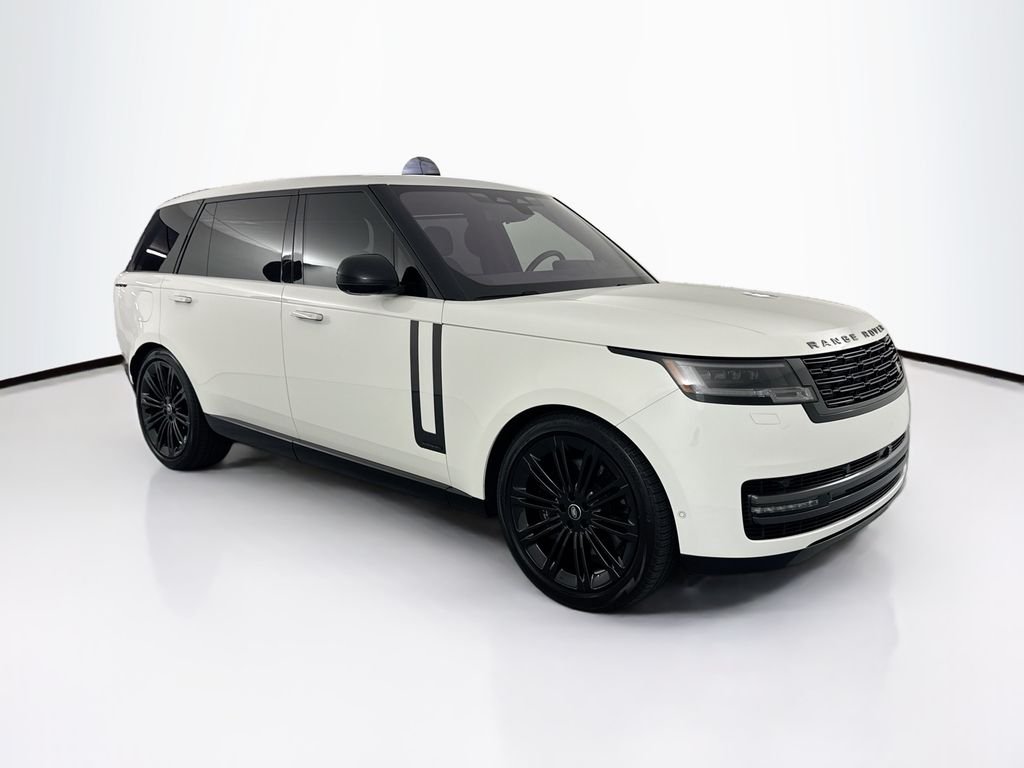 Used 2023 White Land Rover Autobiography image 3