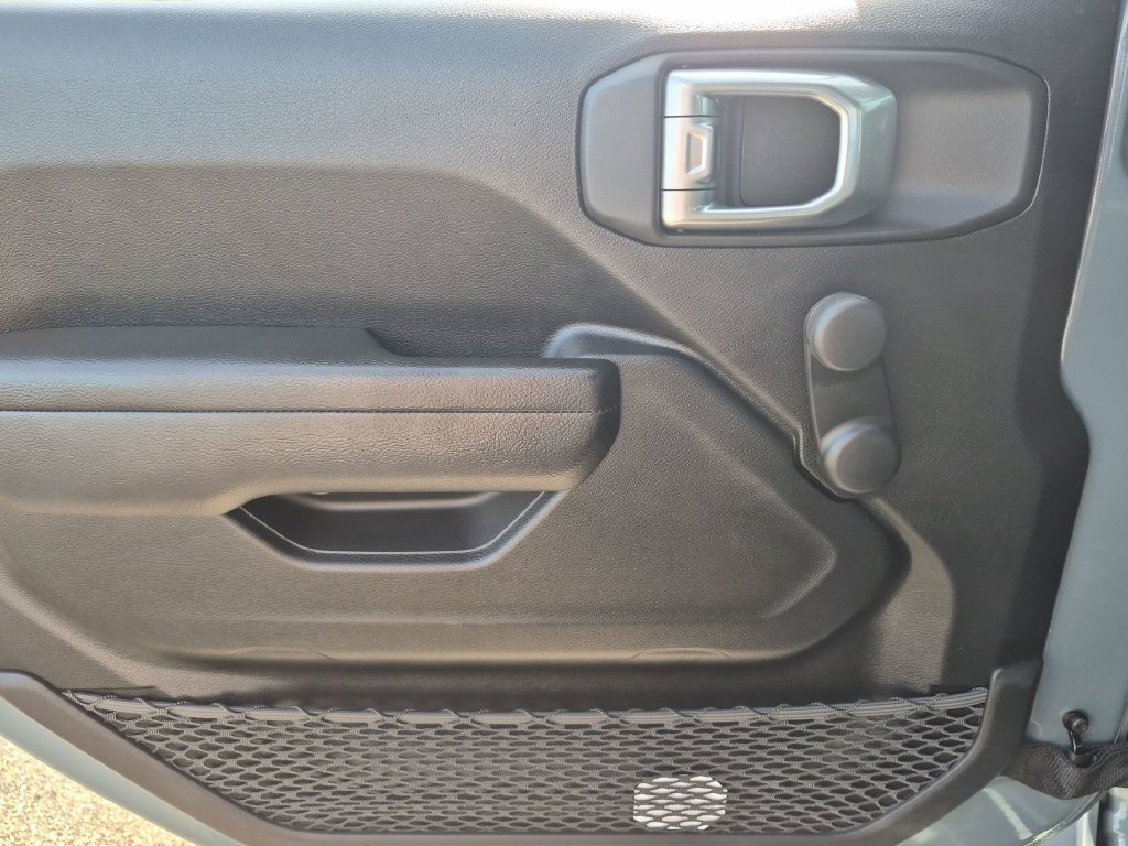 Used 2024 Gray Jeep Sport image 31