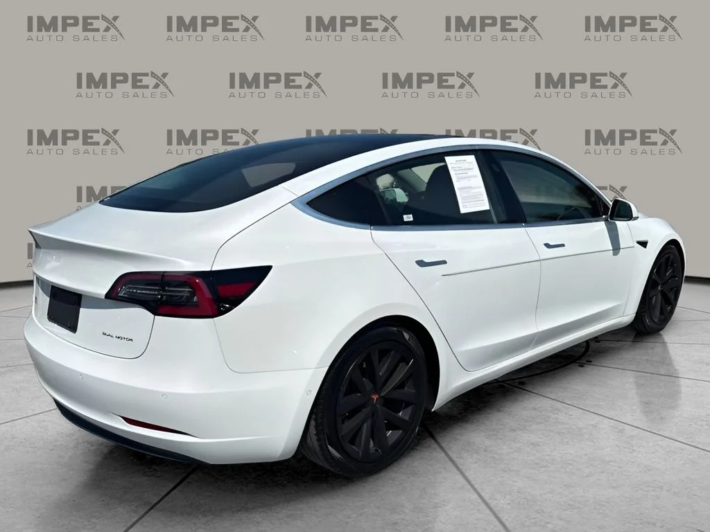 Used 2019 White Tesla Long Range image 5