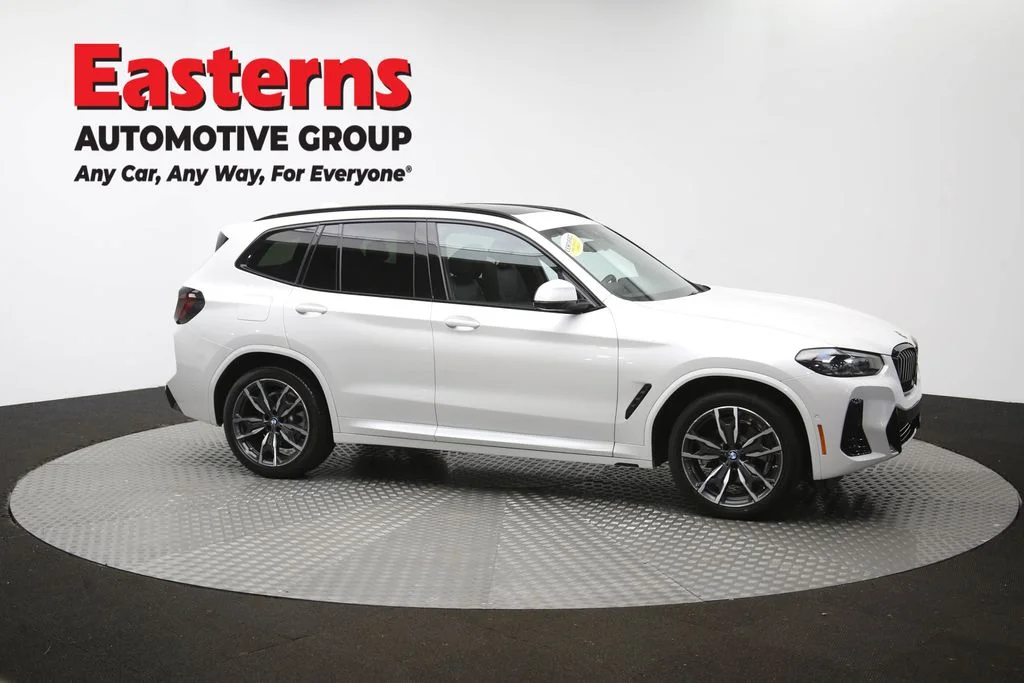 Used 2023 White BMW xDrive30i image 49