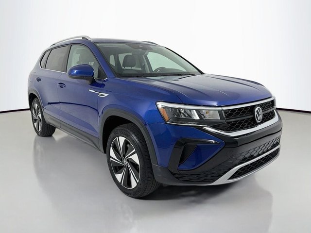 2024 Volkswagen Taos SE 4MOTION