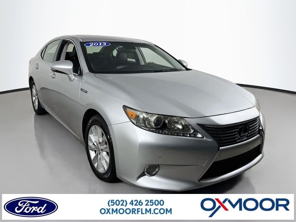 Used 2013 Silver Lining Metallic Lexus Hybrid image 1