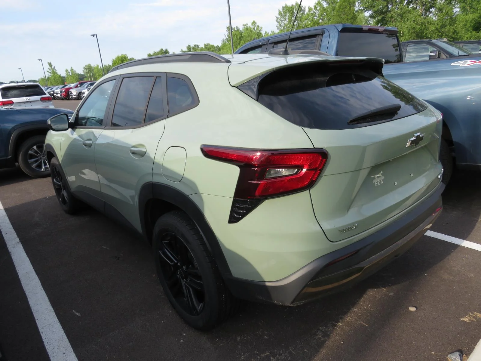 Used 2025 Cacti Green Chevrolet ACTIV image 8