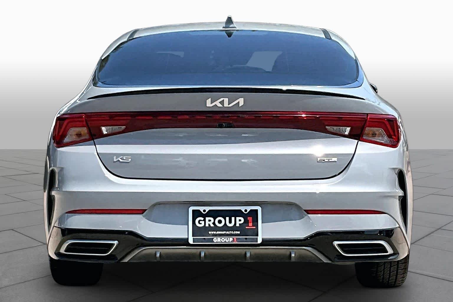 Used 2024 Wolf Gray Kia GT-Line image 5