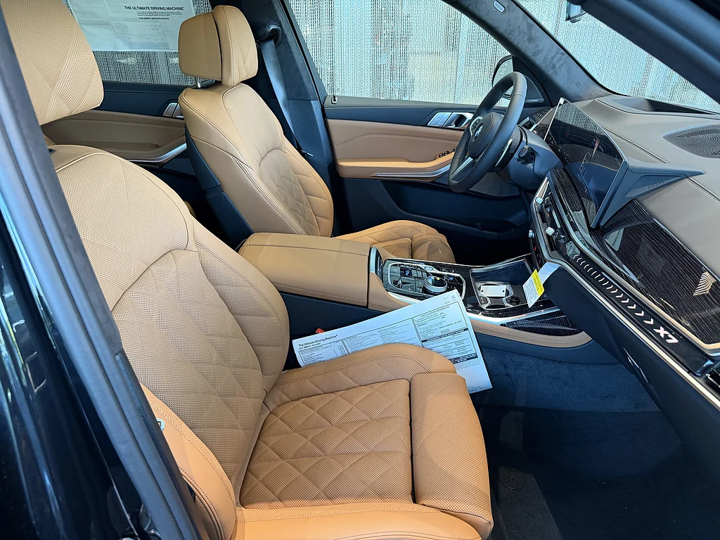 New 2027 Black Sapphire Metallic BMW xDrive40i image 15
