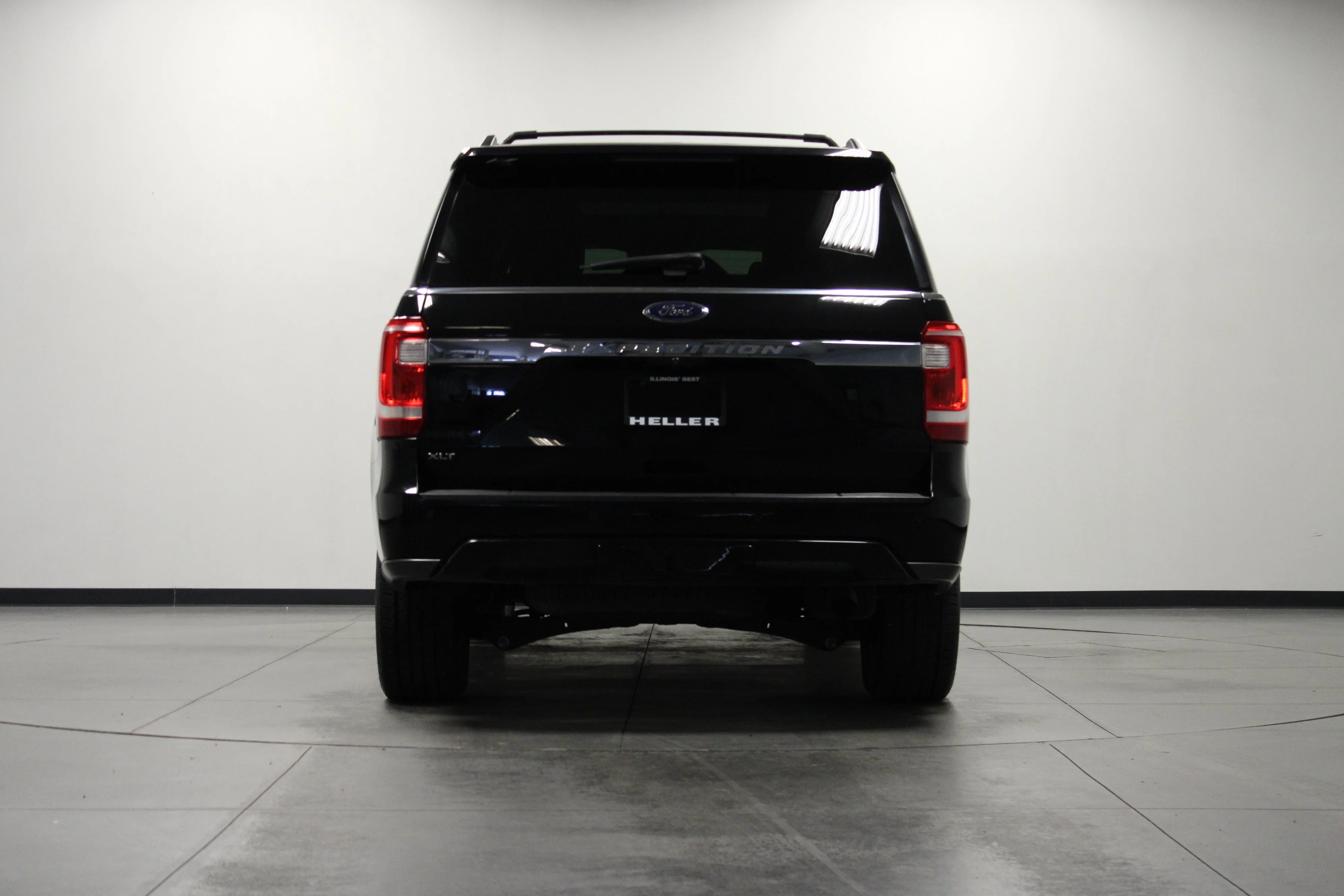 Used 2020 Black Ford XLT image 5