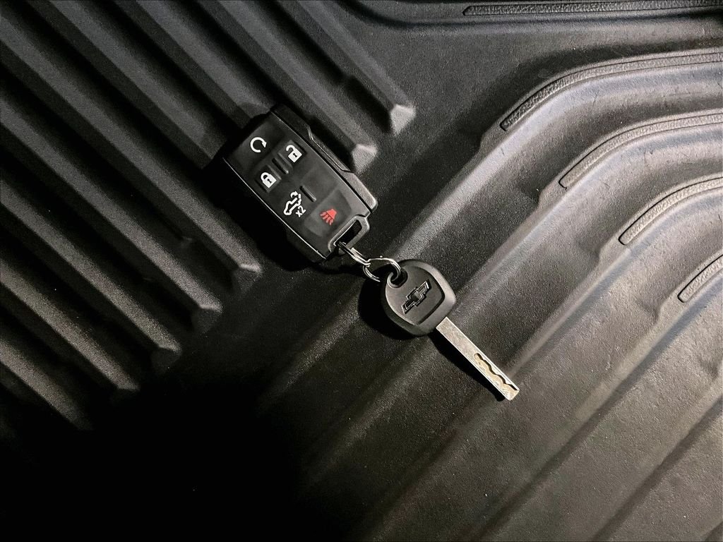 Used 2021 Black Chevrolet Custom Trail Boss image 31