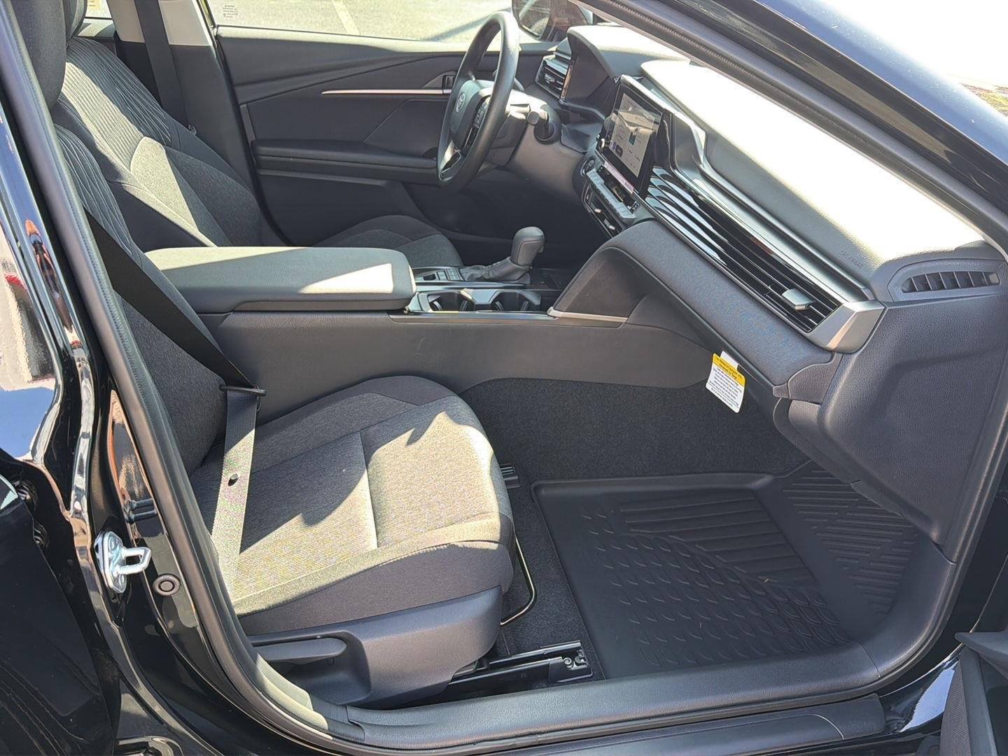 New 2026 Midnight Black Metallic Toyota LE image 13