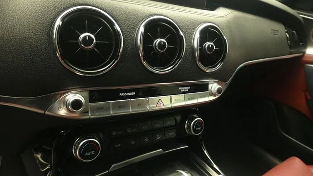 Used 2022 Ceramic White Kia GT1 image 18