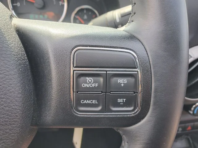 Used 2015 Gray Jeep Sport image 15