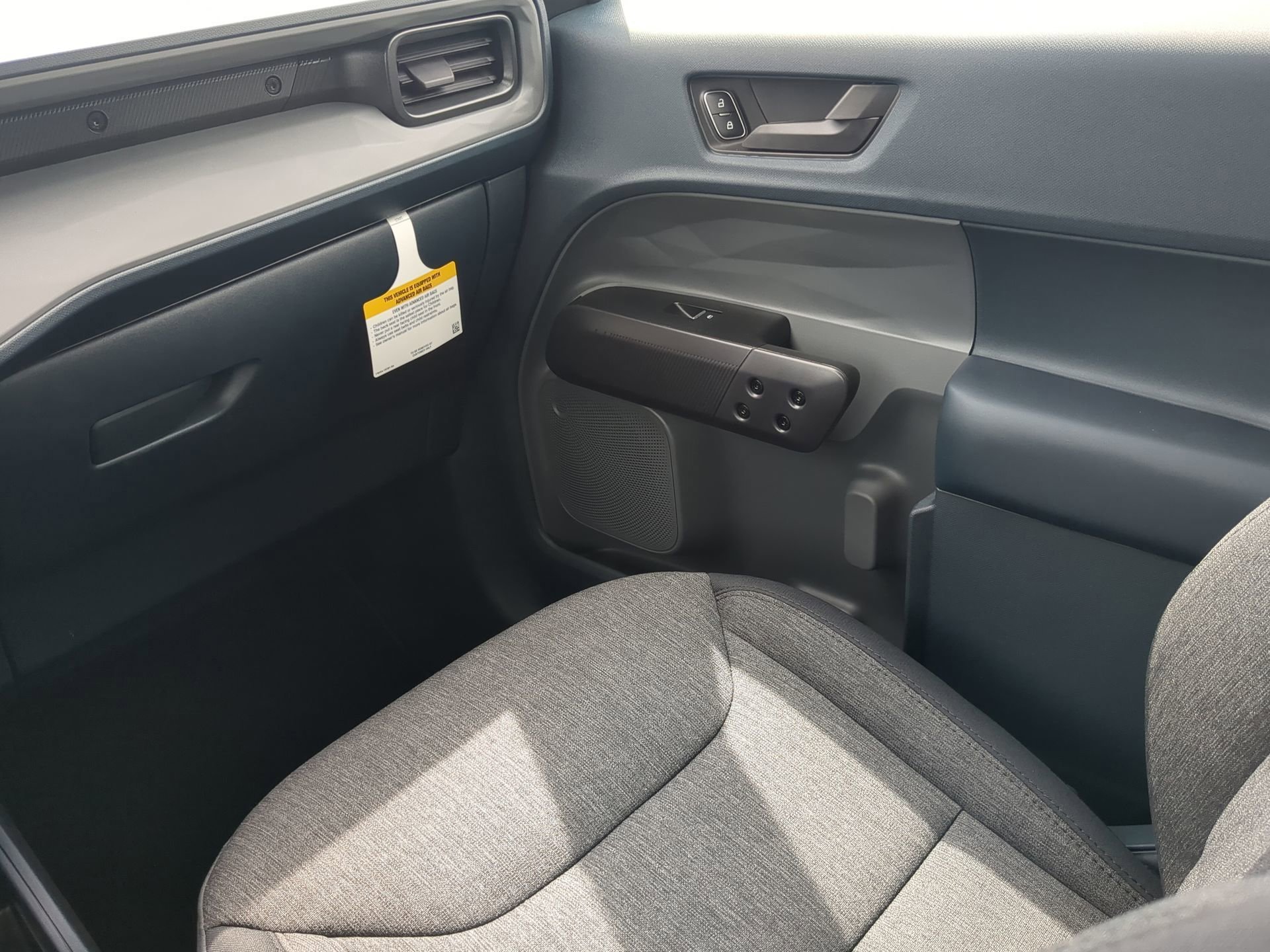 2025 Ford Maverick XLT - Photo 38