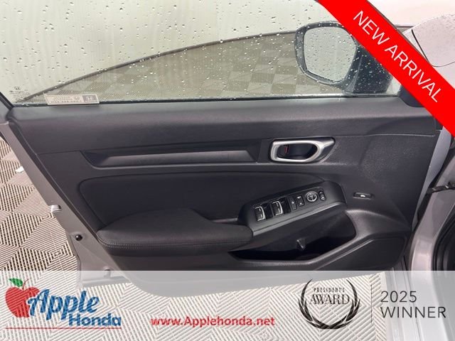 Used 2022 Meteorite Gray Metallic Honda LX image 10