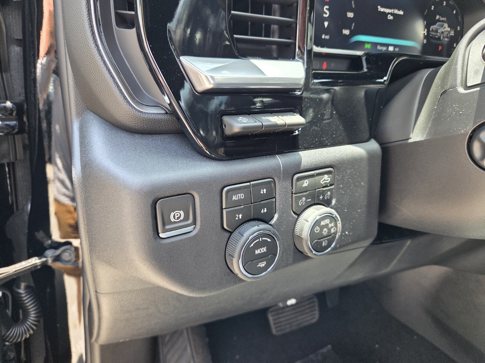 2026 Chevrolet Silverado 1500 High Country - Photo 22