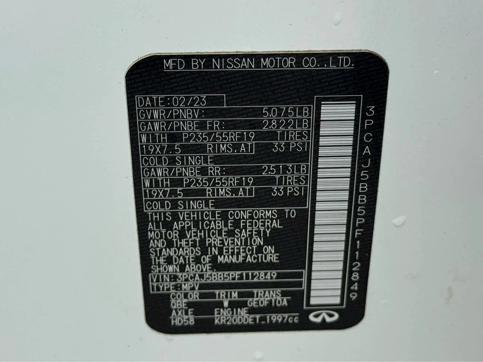 Certified Used 2023 Radiant White INFINITI LUXE image 24