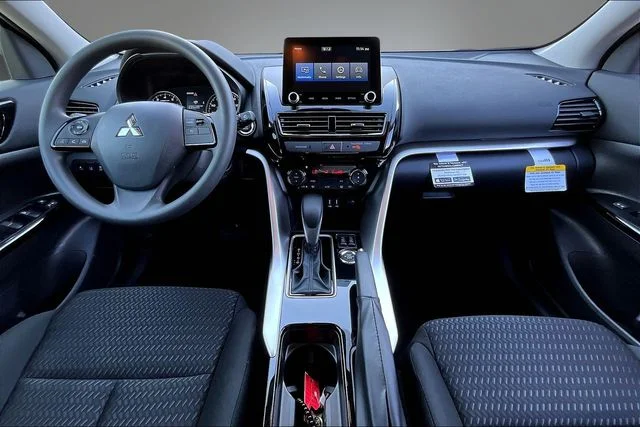 New 2026 Black Mitsubishi LE image 5