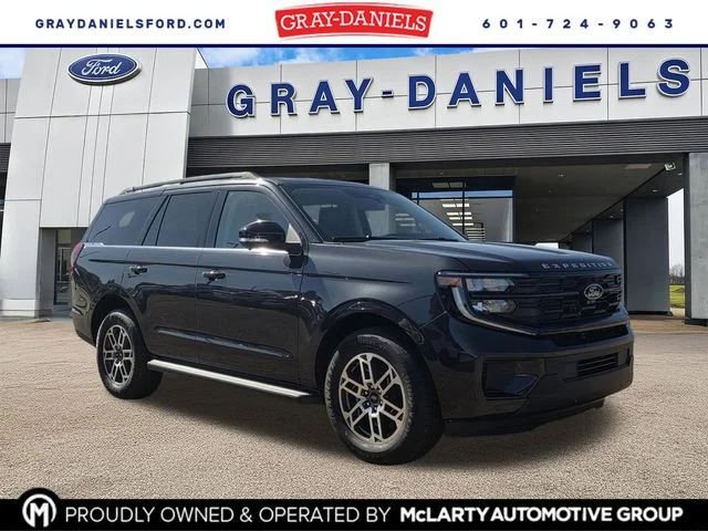 2026 Ford Expedition Active's photo