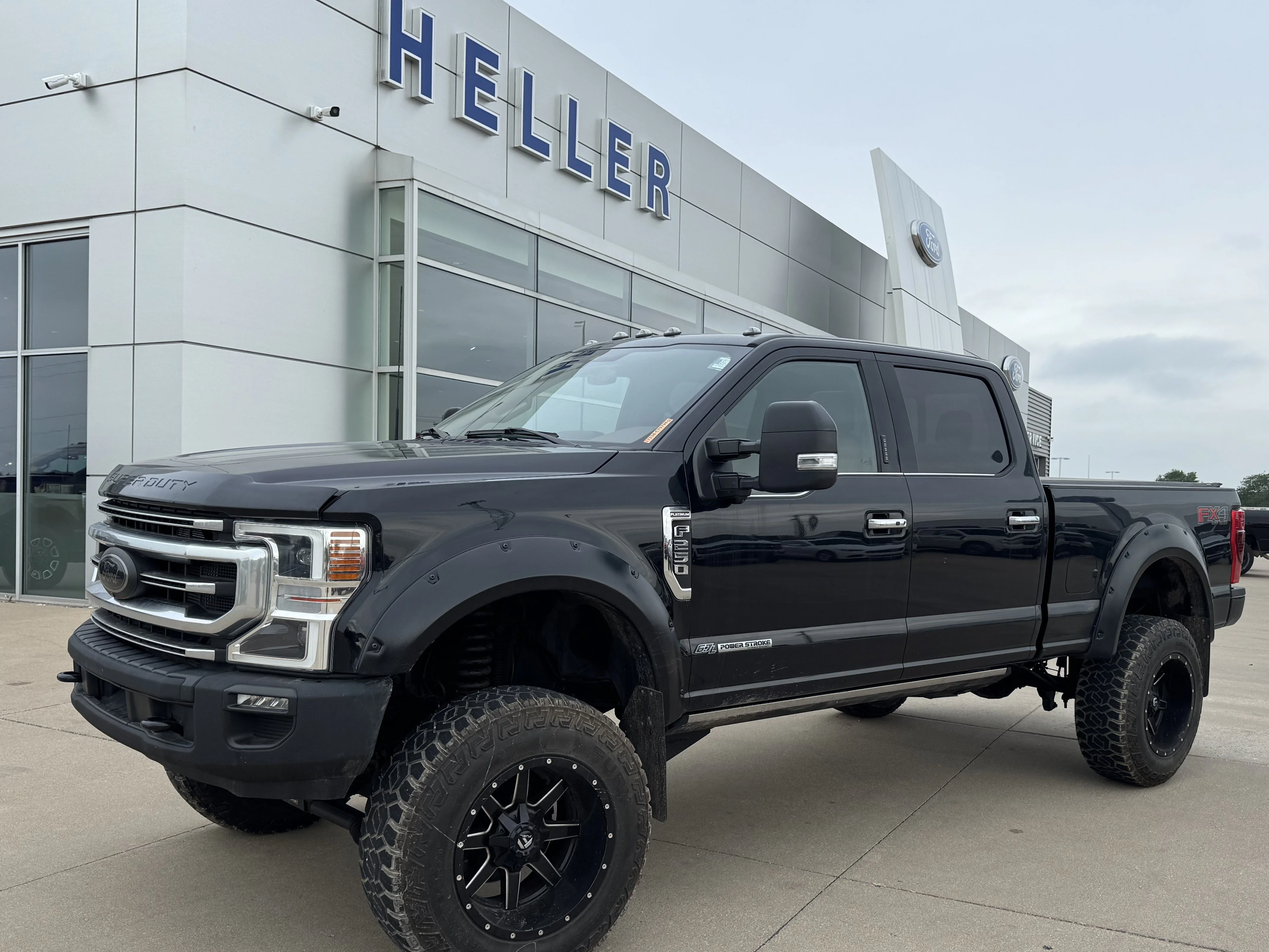 Used 2022 Agate Black Metallic Ford Platinum image 3