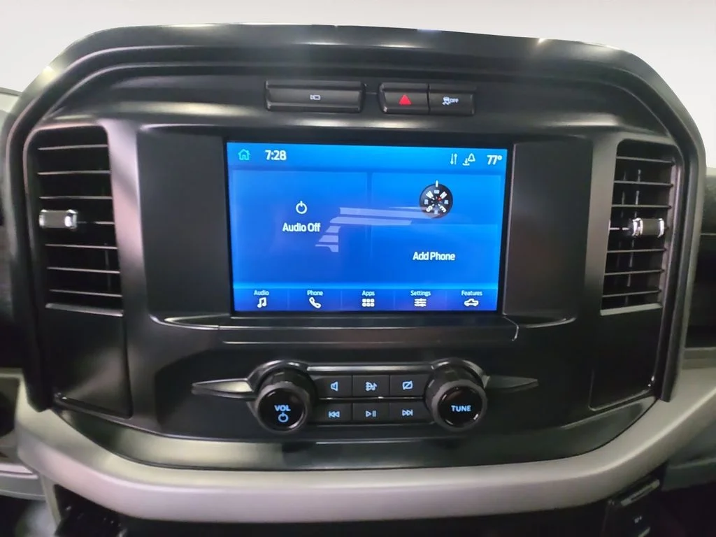 Used 2022 White Ford XL image 15