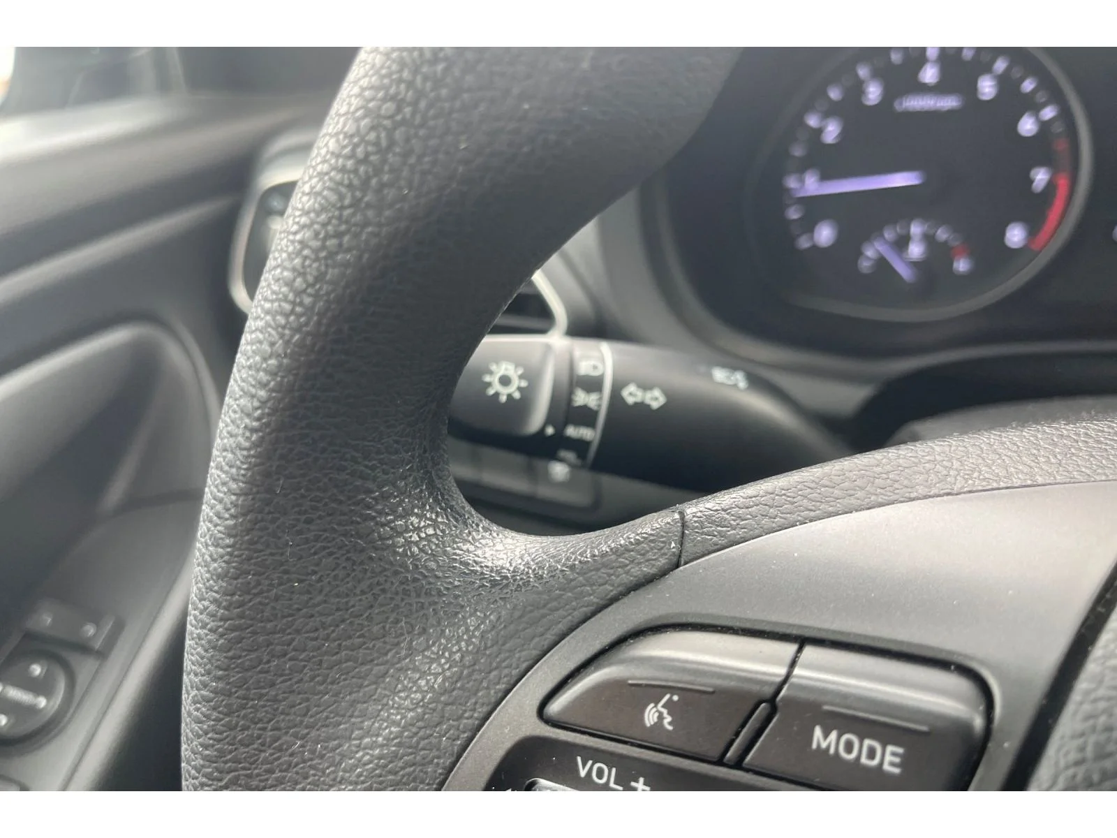 Used 2018 SYMPHONY AIR SILV Hyundai Base image 33