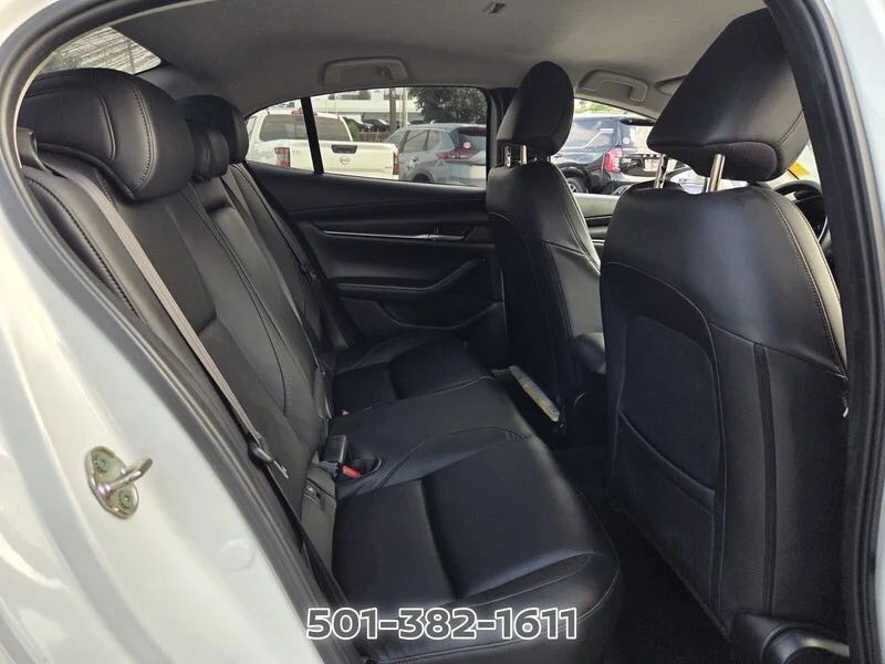 Used 2021 Snowflake White Pearl MAZDA SELECT FWD image 16