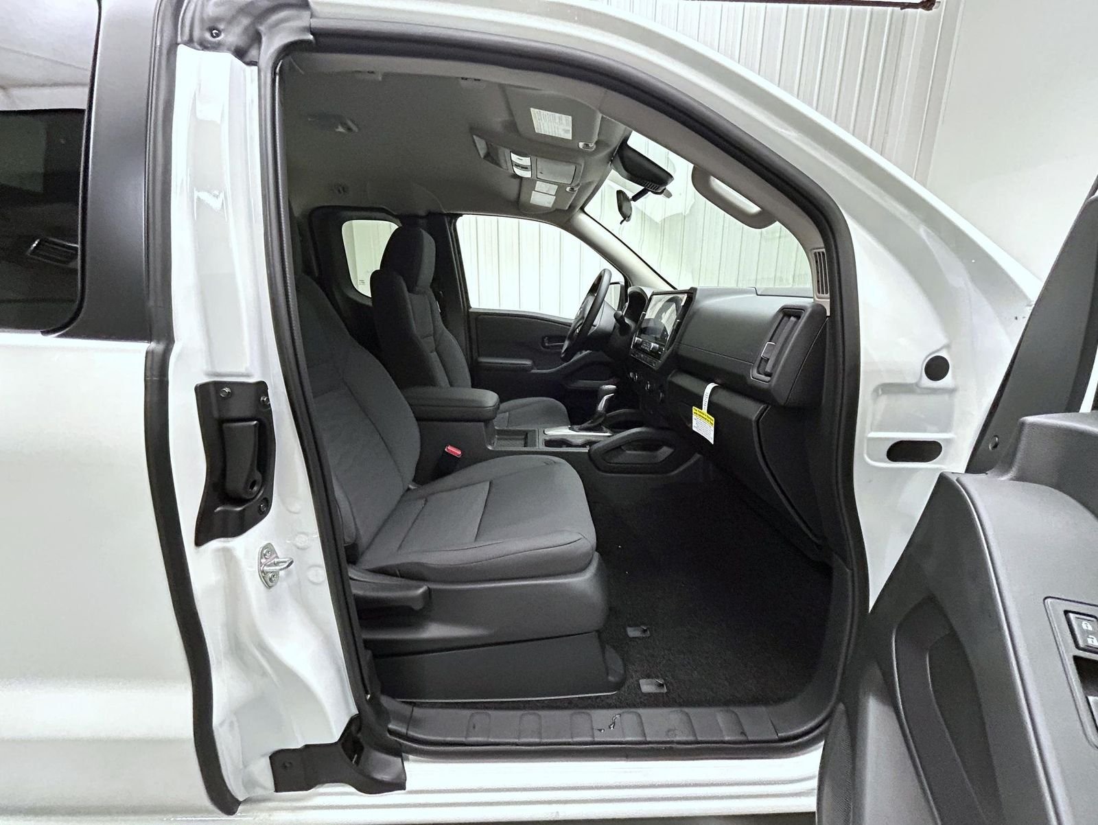 New 2026 Glacier White Nissan S image 15