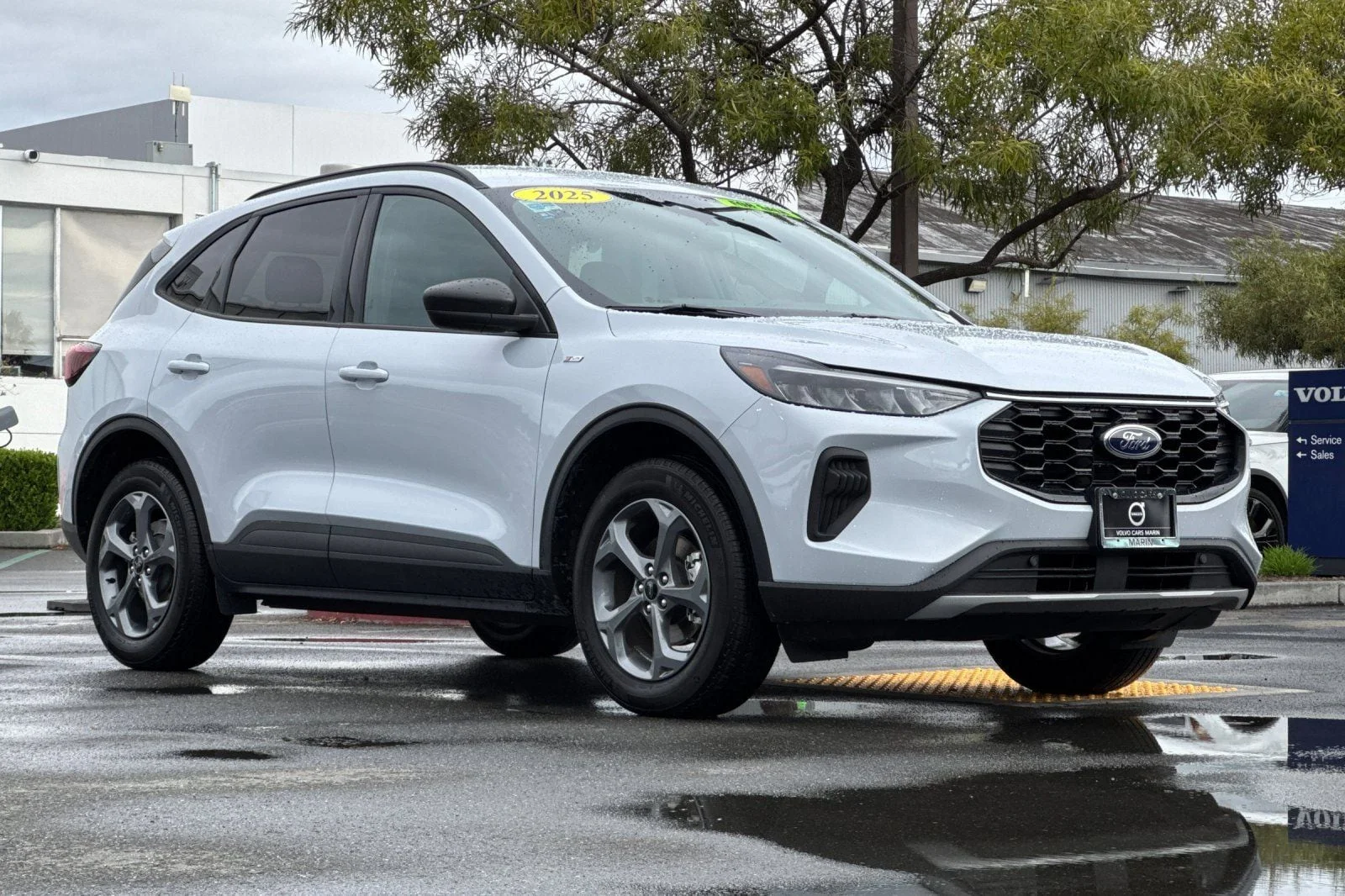 Used 2025 Space Silver Ford ST-Line image 9