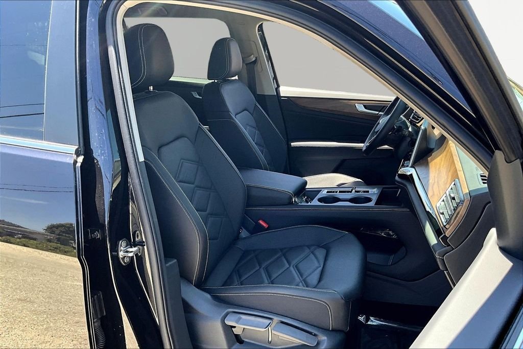 New 2026 Black Volkswagen 2.0T SE image 28