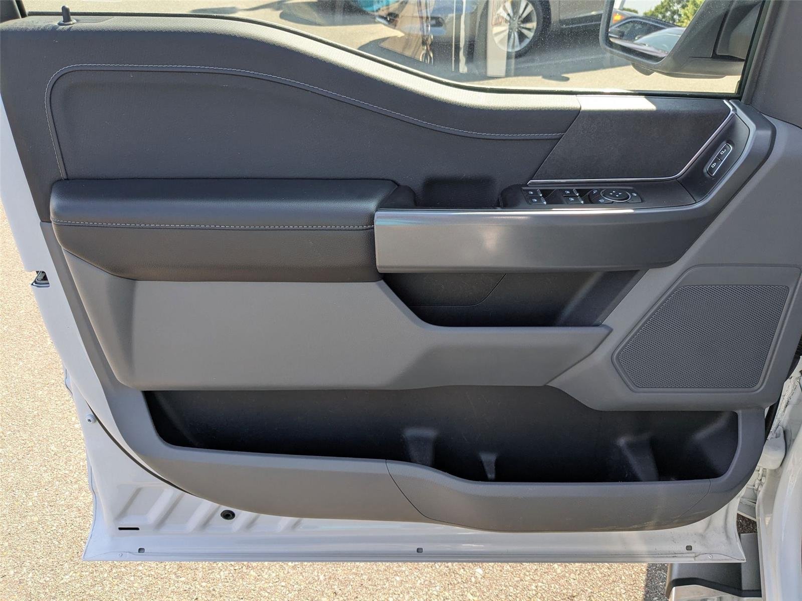 2024 Ford F-150 XLT - Photo 11