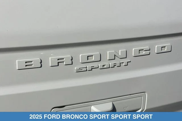 Used 2025 White Ford Big Bend image 29