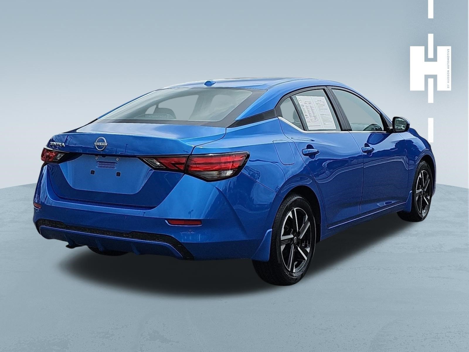 Used 2025 Electric Blue Metallic Nissan SV image 3