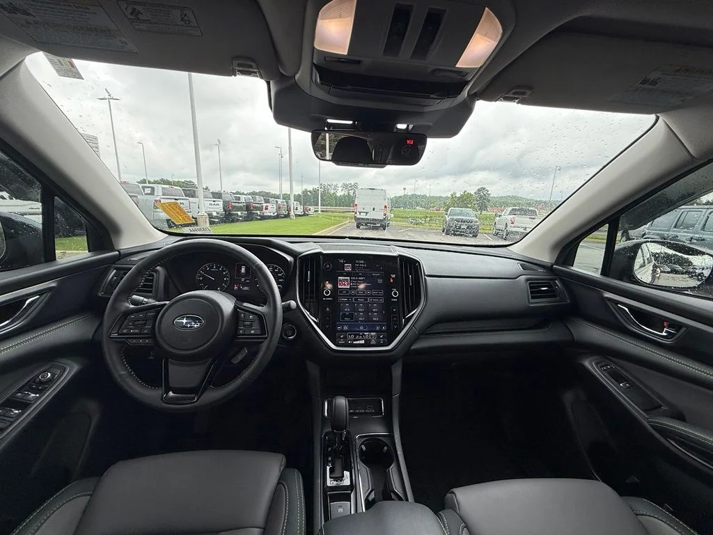 Used 2025 Red Subaru Onyx Edition image 9