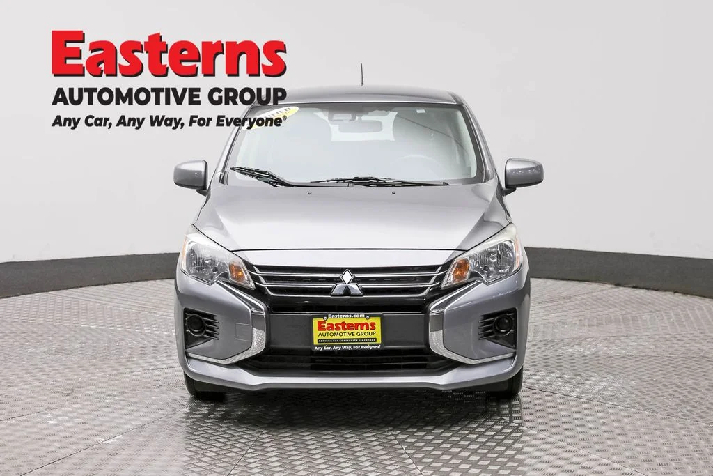 Used 2021 Gray Mitsubishi ES image 2