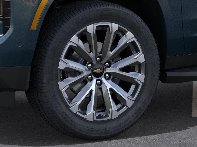 New 2027 Lakeshore Blue Metallic Chevrolet High Country image 9