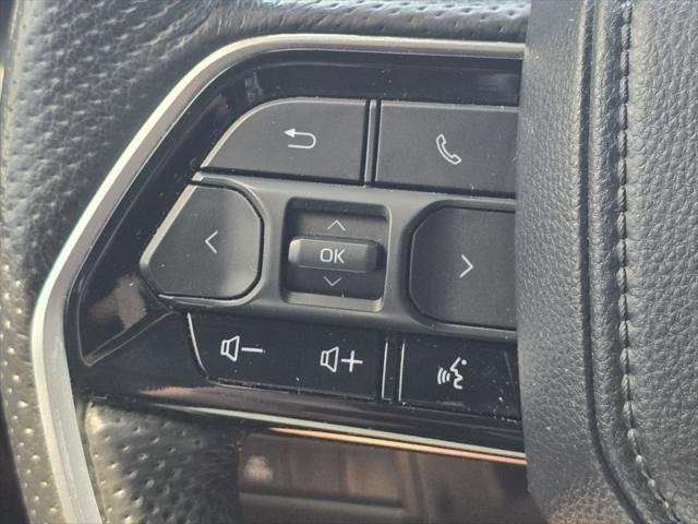 Certified Used 2024 WIND CHILL PEARL Toyota  image 37