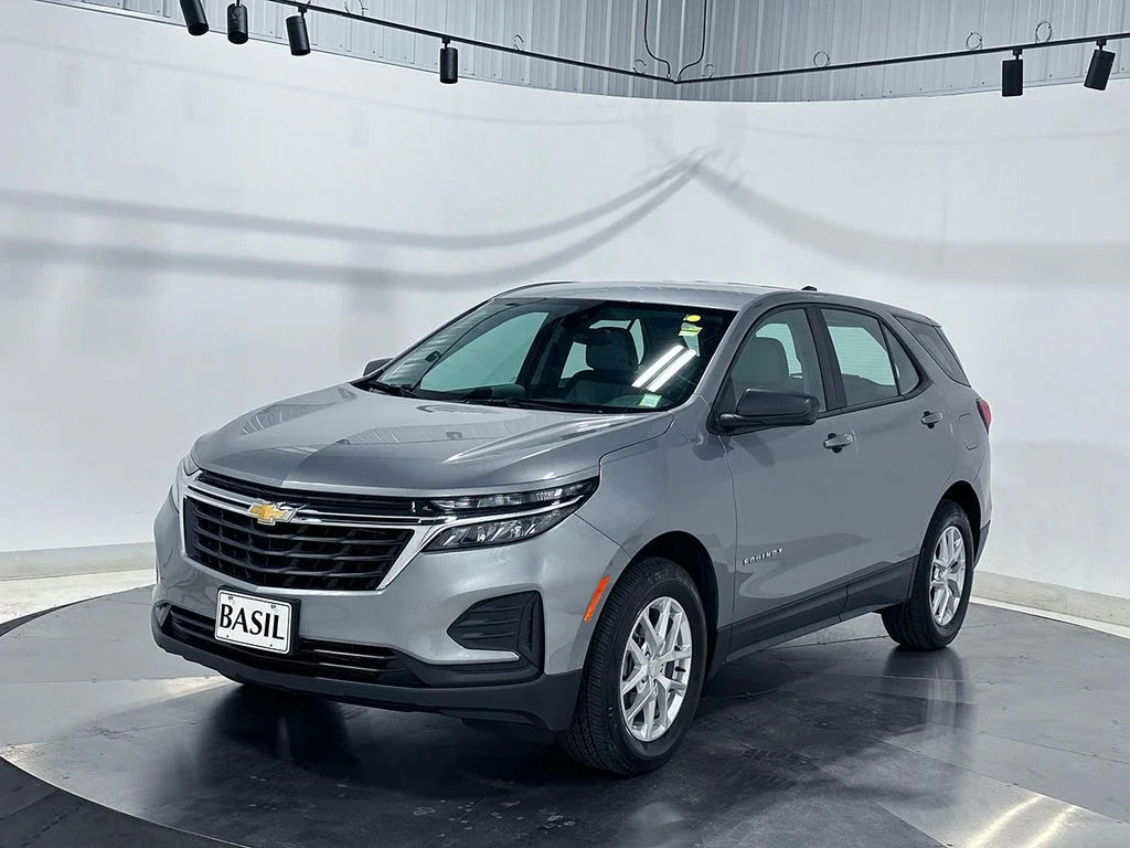 Used 2023 Gray Chevrolet LS image 8