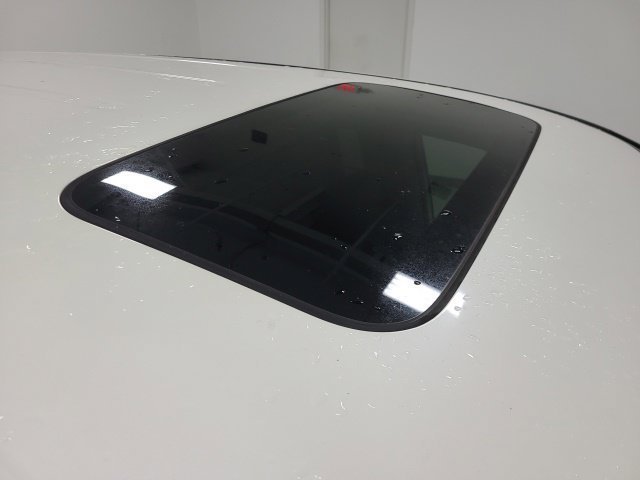 Certified Used 2019 White Diamond Pearl Honda EX-L image 9