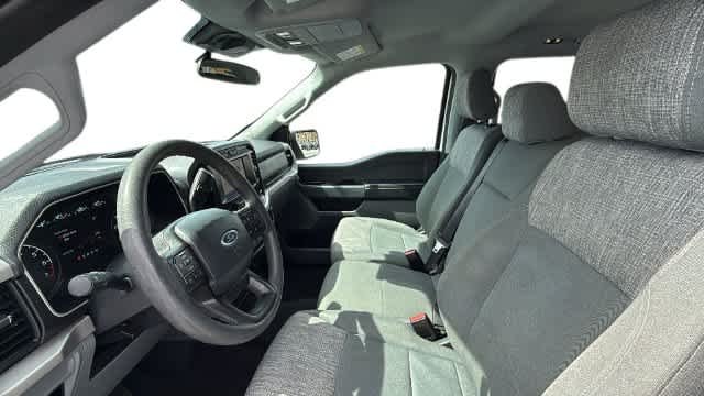Used 2023 Oxford White Ford XLT image 4